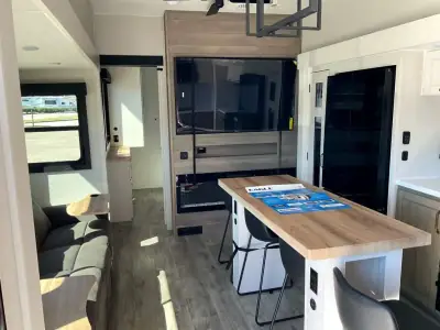2026 Jayco Eagle 367TBTS photo 6