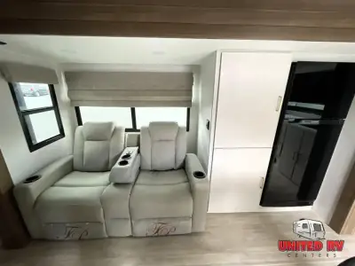 2027 Forest River Vibe 2500FIK photo 21