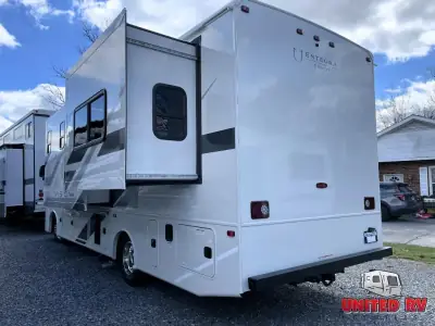 2026 Entegra Coach Vision SE 27ASE photo 5
