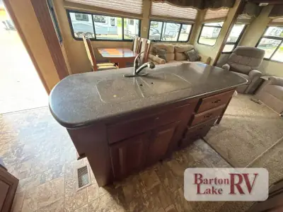 2012 Forest River Cedar Creek 34RLSA photo 19