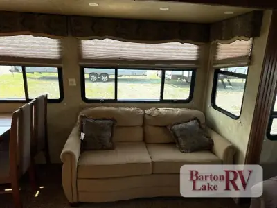 2012 Forest River Cedar Creek 34RLSA photo 5