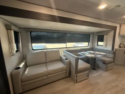 2027 Coachmen Catalina Legacy Edition 273DBHCK photo 60