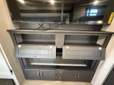 2027 Coachmen Catalina Legacy Edition 273DBHCK photo 44