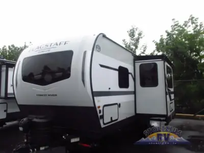 2027 Forest River Flagstaff Micro Lite 25DBH photo 3