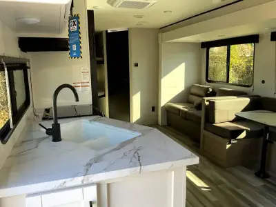 2026 Jayco Jay Flight SLX 284BHS photo 9