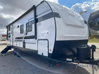2026 Palomino Solaire 2430BHS