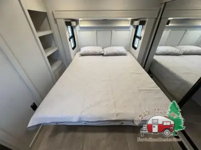 2026 Coachmen Chaparral 298RLS photo 33