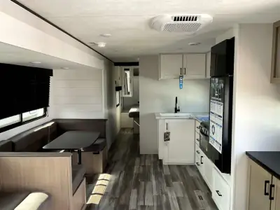 2026 Jayco Jay Flight SLX 330TBS photo 6