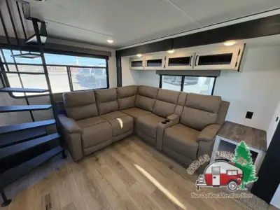2026 Forest River Puma Vista 423LFT photo 22