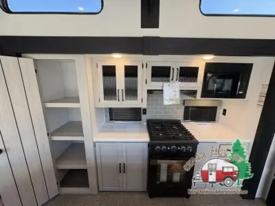 2026 Forest River Puma Vista 423LFT photo 14