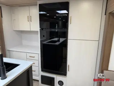 2026 Forest River Vibe 3400XL photo 15