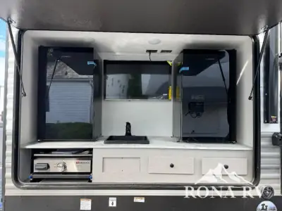 2026 Forest River Viking 6K Series 292TB photo 3