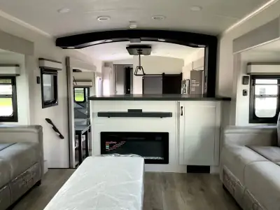 2026 Jayco North Point 382FLRB photo 19