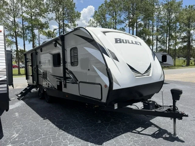 2021 Keystone Bullet (East) 261RBS exterior