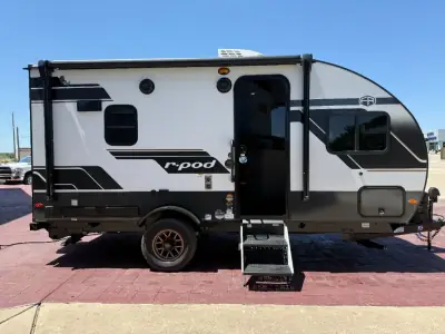 2027 Forest River R Pod RP-194 photo 3