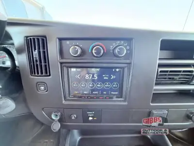 2027 Gulf Stream Conquest W6280LE photo 9