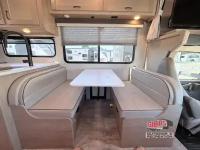 2027 Gulf Stream Conquest W6280LE photo 13