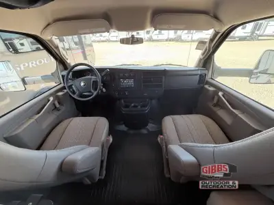 2027 Gulf Stream Conquest W6280LE photo 8