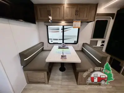 2026 Coachmen Freedom Express Select 247SE photo 23