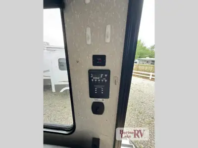 2022 Forest River Cherokee 294KM photo 26