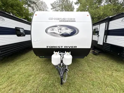2026 Forest River Cherokee Grey Wolf 26LP photo 4