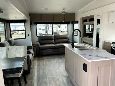 2026 Jayco Eagle SLE 30RLT photo 7