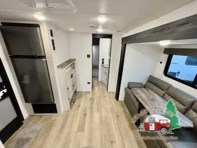 2026 Palomino PUMA CAMPING EDITION 211FKCE photo 16