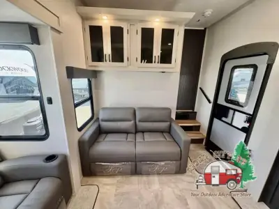 2026 Coachmen Chaparral 381DBL photo 35