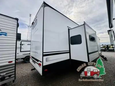 2026 Coachmen Chaparral 381DBL photo 5