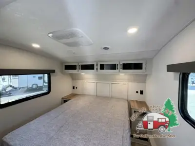 2026 Coachmen Chaparral 381DBL photo 49