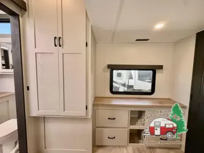 2026 Coachmen Chaparral 381DBL photo 40