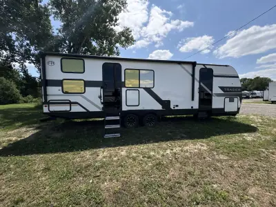 2026 Prime Time Tracer 275BH photo 22