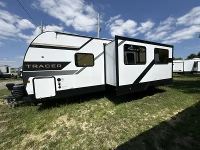 2026 Prime Time Tracer 275BH photo 42