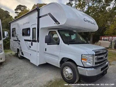 2026 Thor Motor Coach Chateau Espec 25Z photo 2