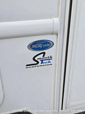 2026 Thor Motor Coach Chateau Espec 25Z photo 5