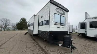 2026 Forest River Cherokee Timberwolf 39DK photo 6