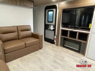 2026 Forest River Vibe 3400XL photo 7