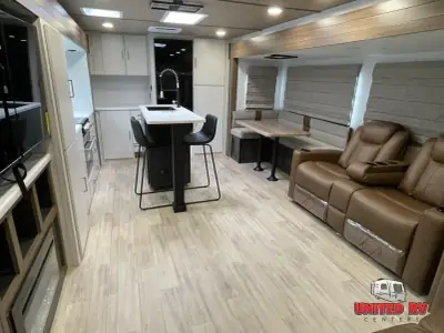 2026 Forest River Vibe 3400XL photo 6