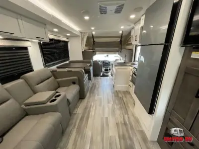2026 Entegra Coach Odyssey 25R photo 12