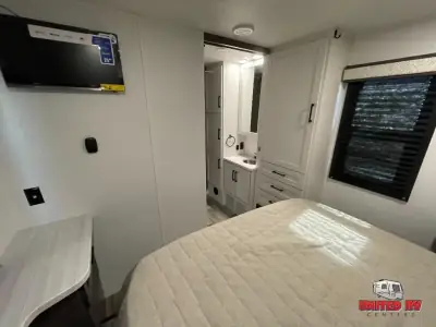 2026 Entegra Coach Odyssey 30Z photo 28
