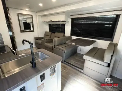 2026 Entegra Coach Odyssey 30Z photo 15