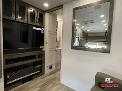 2026 Entegra Coach Odyssey 30Z photo 23