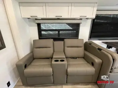 2026 Entegra Coach Odyssey 30Z photo 18