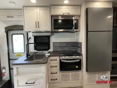 2026 Entegra Coach Odyssey 30Z photo 21