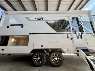 2026 Winnebago Thrive 22MBH photo 11