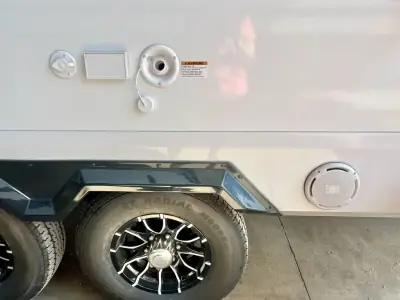 2026 Winnebago Thrive 22MBH photo 12
