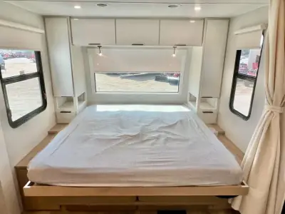 2026 Winnebago Thrive 22MBH photo 25