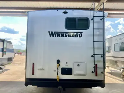 2026 Winnebago Thrive 22MBH photo 17