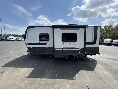 2026 Forest River Rockwood Mini Lite 2108RB photo 5
