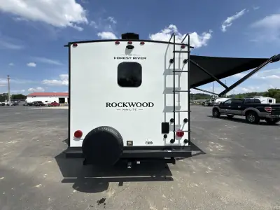 2026 Forest River Rockwood Mini Lite 2108RB photo 7